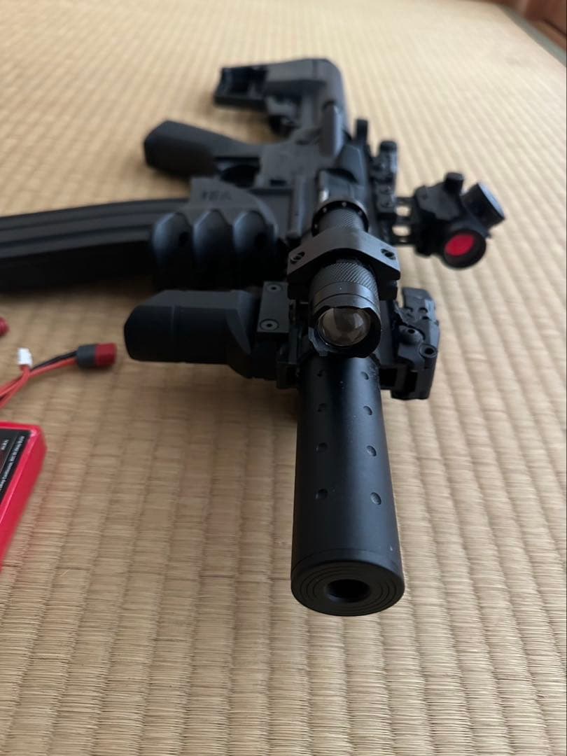 東京マルイ M4電動ガン(今週の日曜日までの出品)