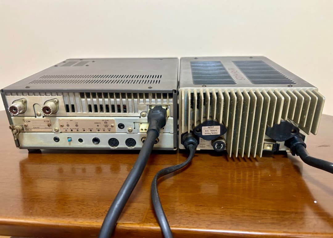 トランシーバー ICOM IC-726