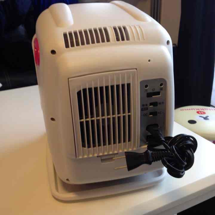 【 限定値下げ中！】ミニ冷蔵庫♡