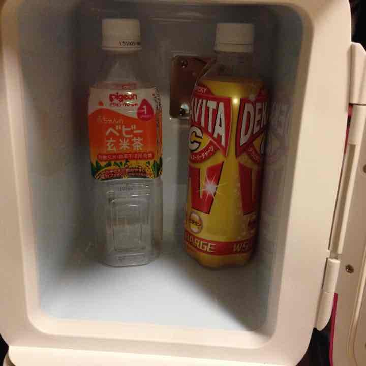【 限定値下げ中！】ミニ冷蔵庫♡