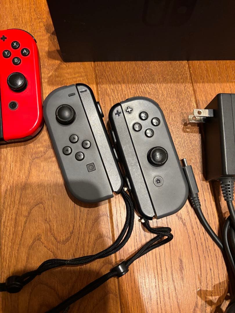 Nintendo Switch ジョイコン4つ プロコン2つ 収納ケース付き