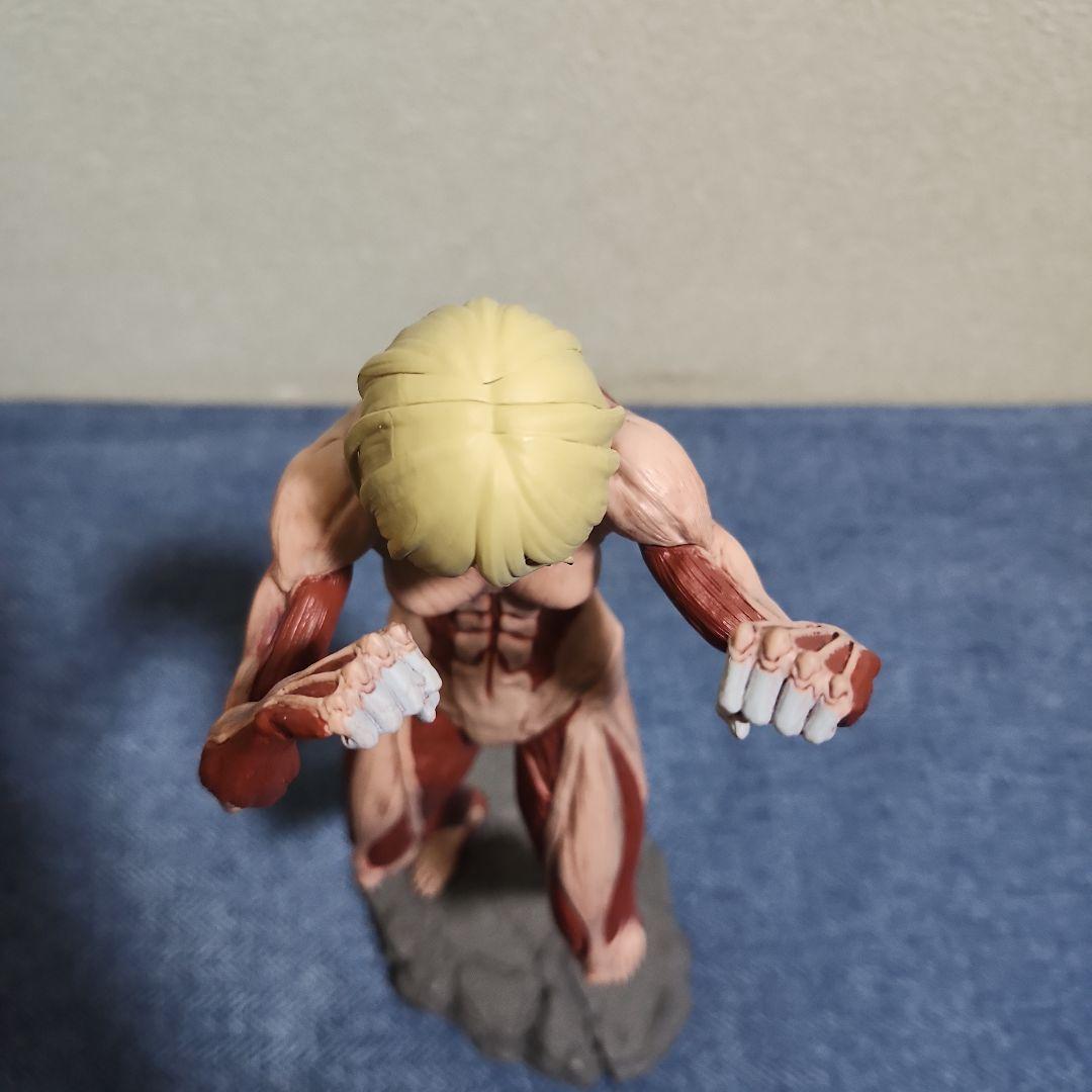 一番くじ　進撃の巨人　壁の外の世界　A賞　女型の巨人