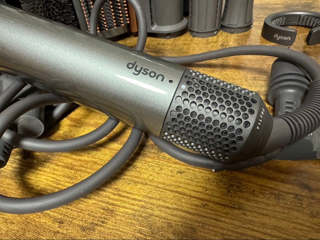 Dyson マルチスタイラー HS05
