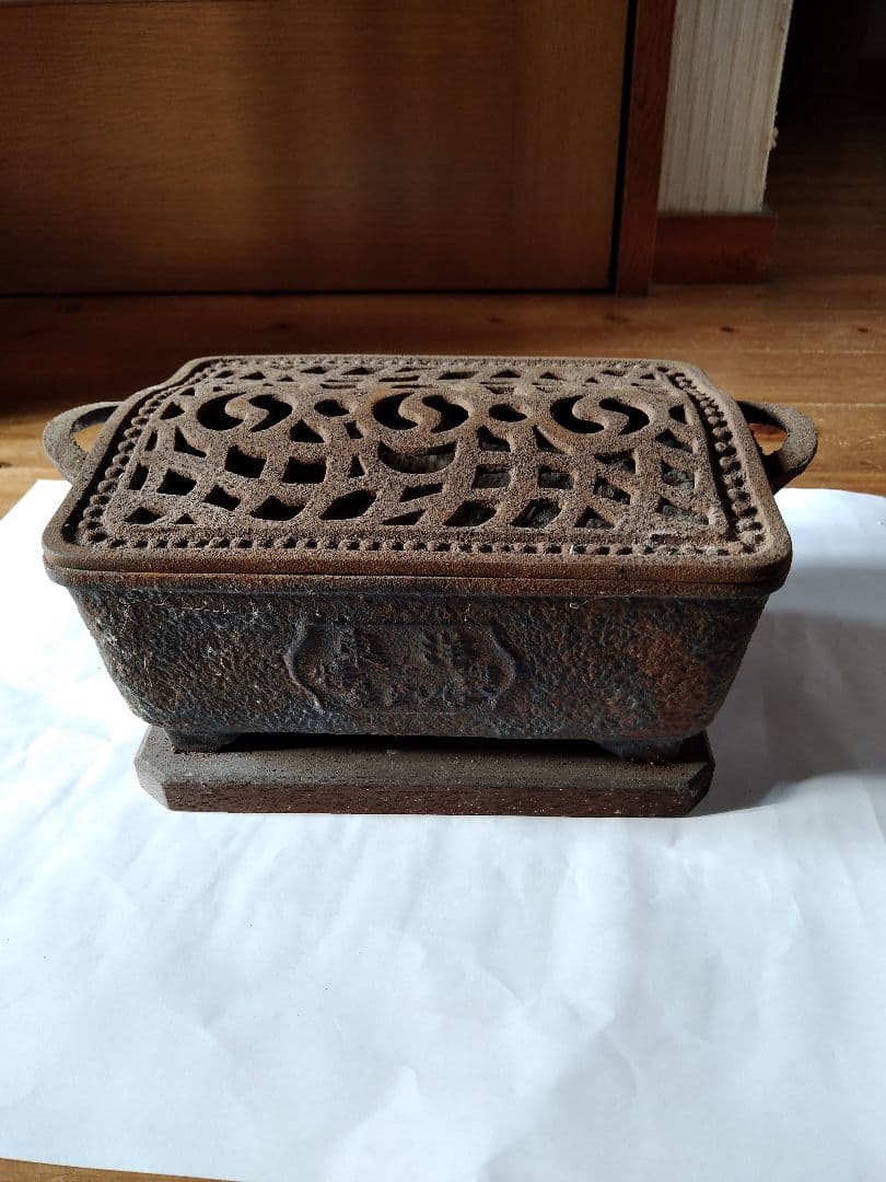 炭入れ　こたつ　火鉢　アンティーク