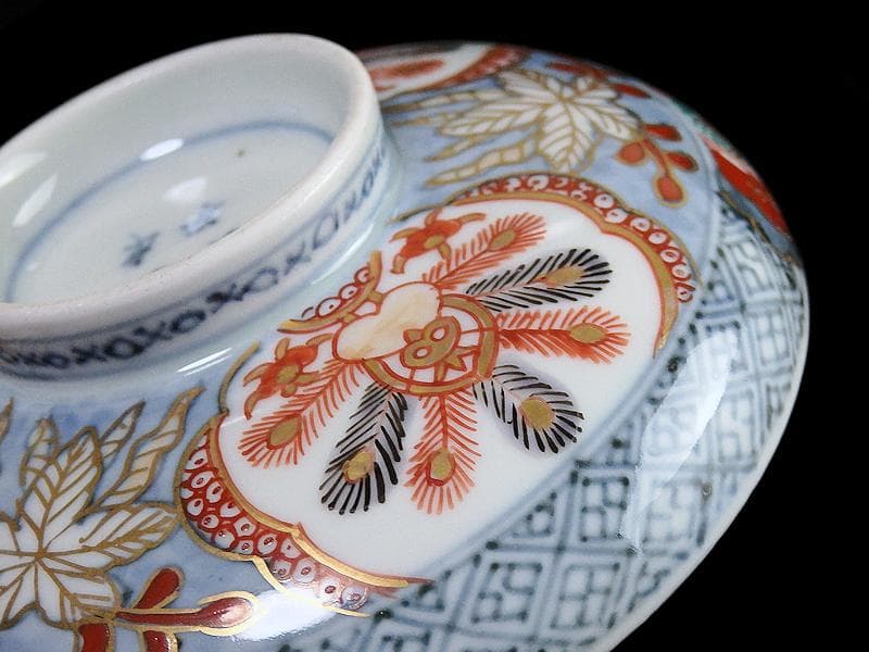 古伊万里　薄瑠璃　染錦　孔雀の図　大振蓋茶碗　F200AS-CTe