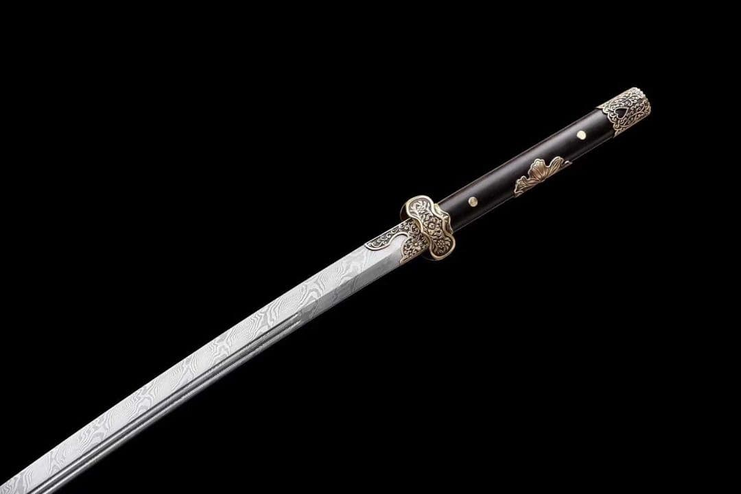 【大馬繍春刀】古兵器 刀装具 日本刀　模造刀 居合刀 武士道 鑑賞用 美術刀