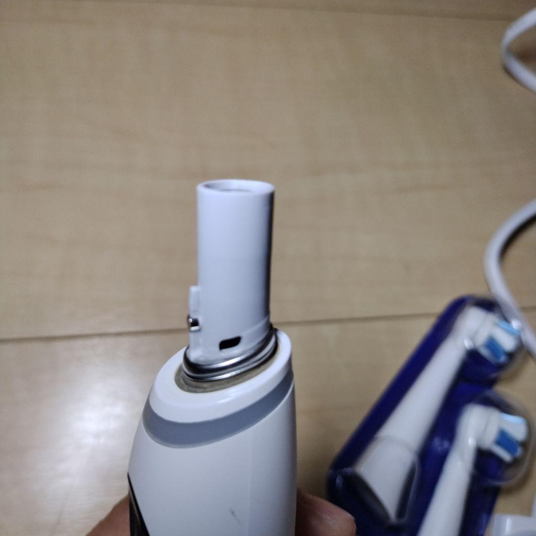 オーラルB iO Series 6 本体 替えブラシ2本付き+奥歯用1本つき