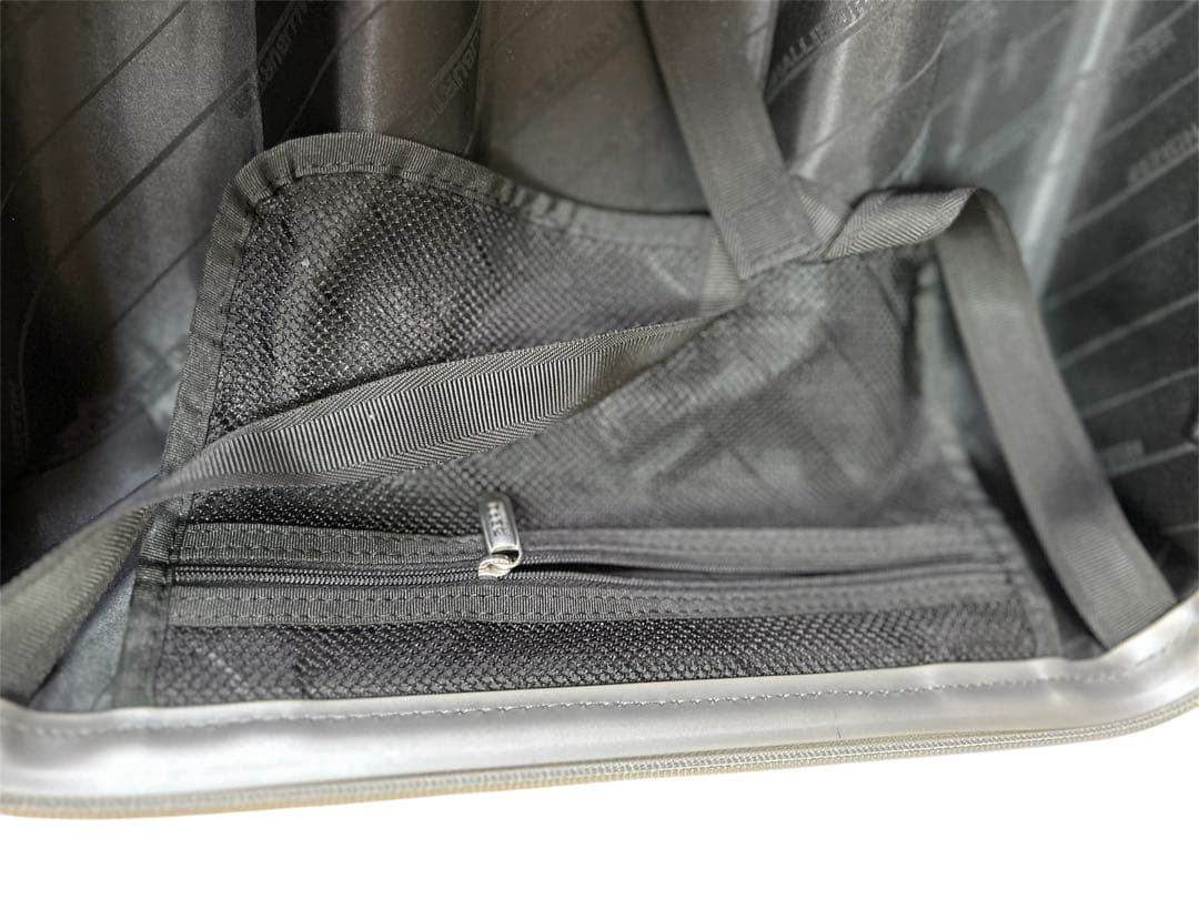 ZERO HALLIBURTON ゼロハリバートン スーツケース シルバー 2輪