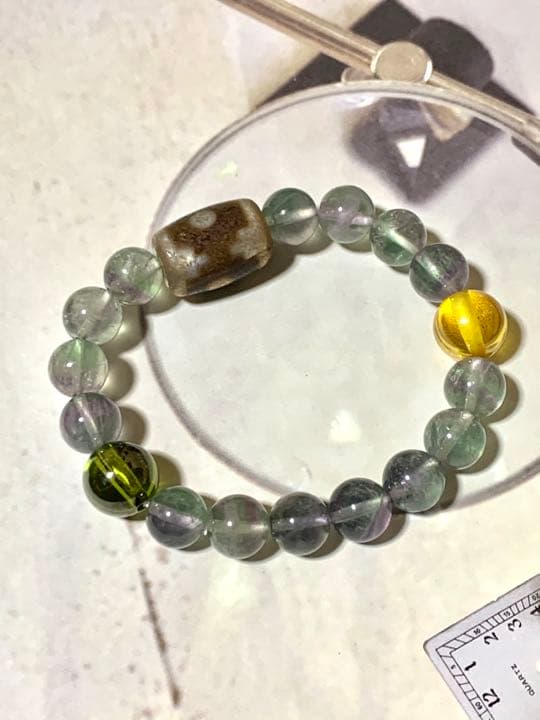 イエロー、グリーン龍王眼　曼荼羅天珠ブレスレット　No.11 フローライト