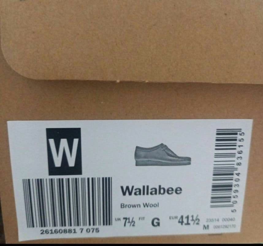 ラストワン！新品未使用クラークスワラビー25.5センチUK7.5エメレオンドレ