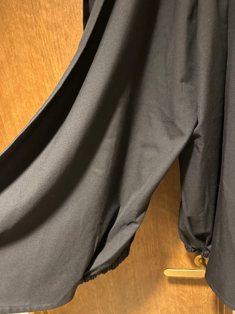 グラウンドワイ　カラスパンツ　新品