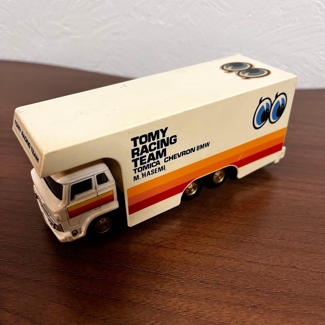 みったむ〜らむらむら✨ トミカ ダンディ日野 レーシングキャリアカー