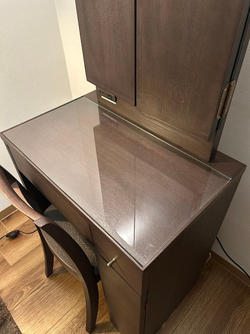 ウィドウ・スタイル(旧大塚家具) ドレッサー　【机】