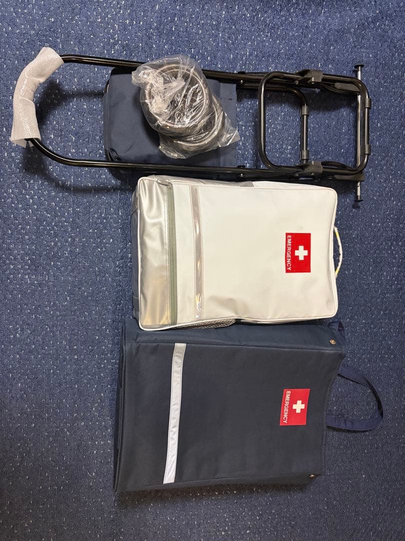 【防災セット】地震対策30点避難セットplus＋イス付き防災キャリーカート