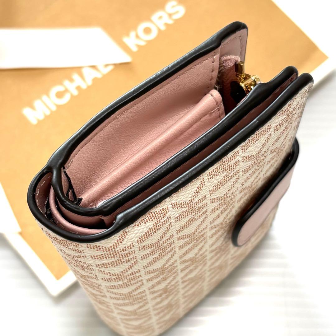 ⭐︎ 【新品、未使用品】かわいい♡マイケルコース 2つ折り財布　ホワイトピンク