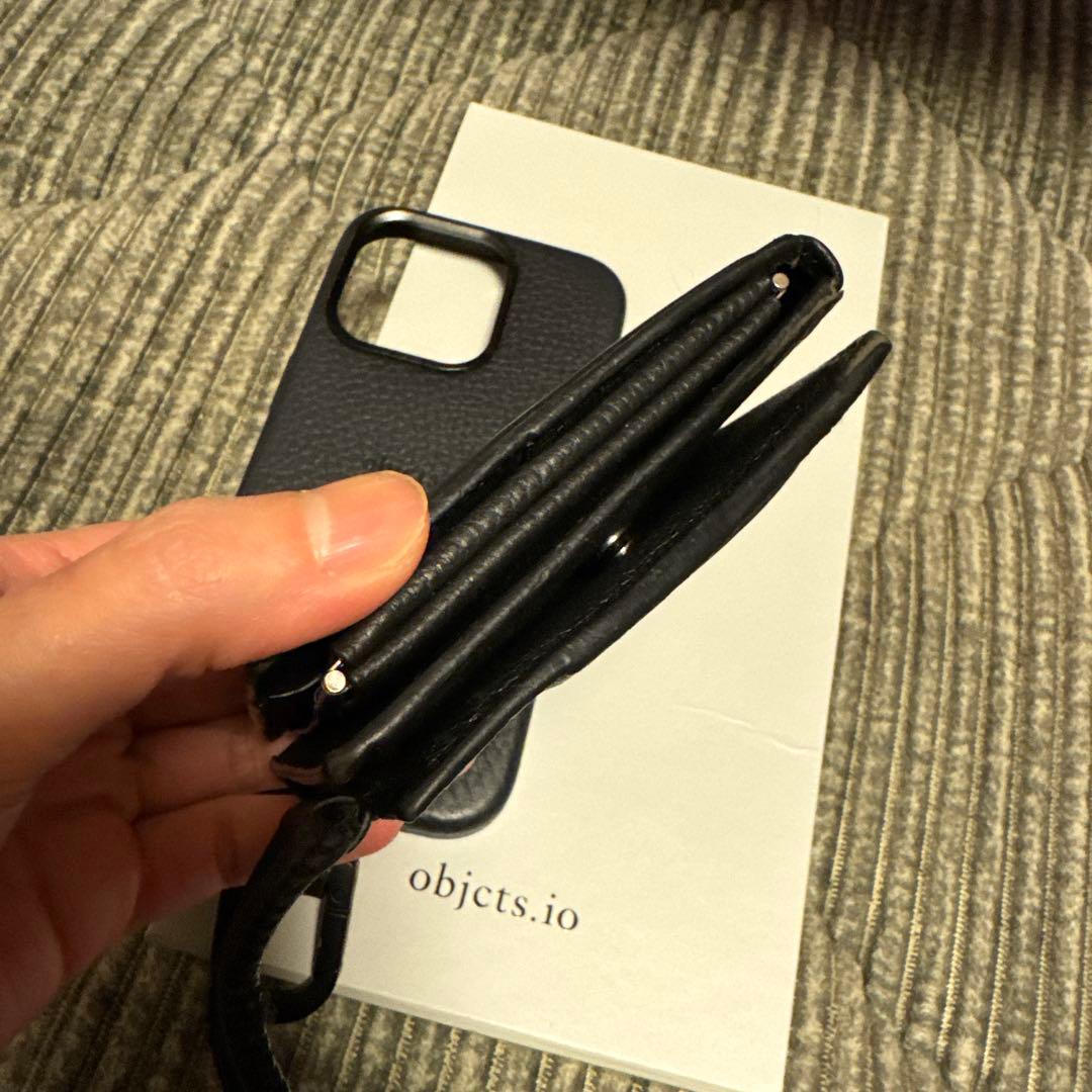 objcts.io iPhone 15proケース カードポケット付き