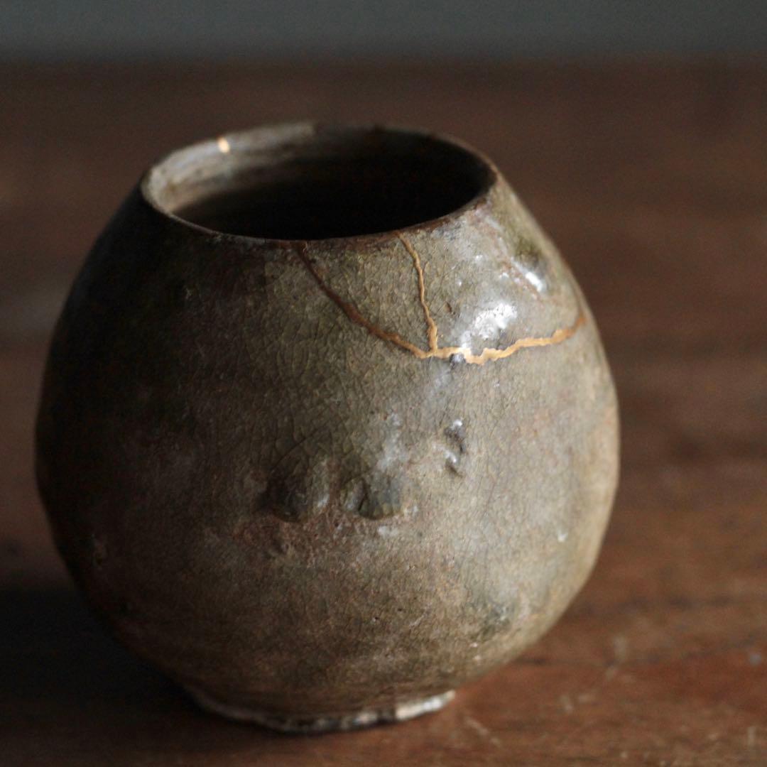 高麗青磁 小壺 ぐい呑み 酒器 朝鮮美術 古美術 古道具 アンティーク 盃