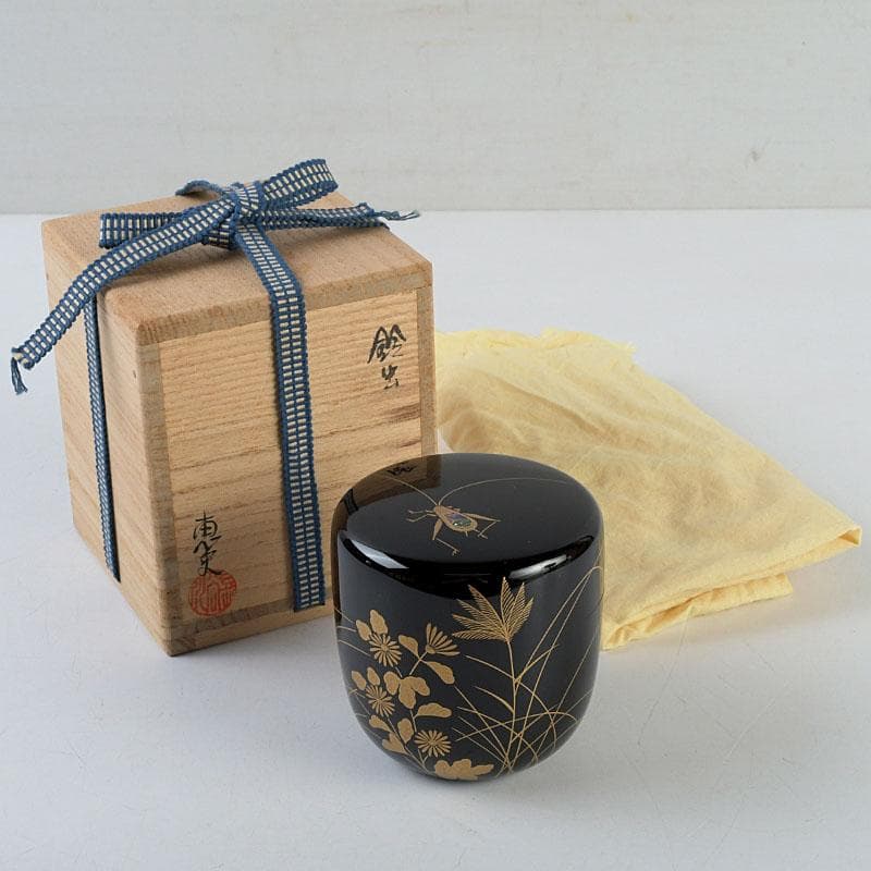 茶道具　長谷川恵史作　螺鈿装飾　鈴虫蒔絵　棗　共箱　V　9349