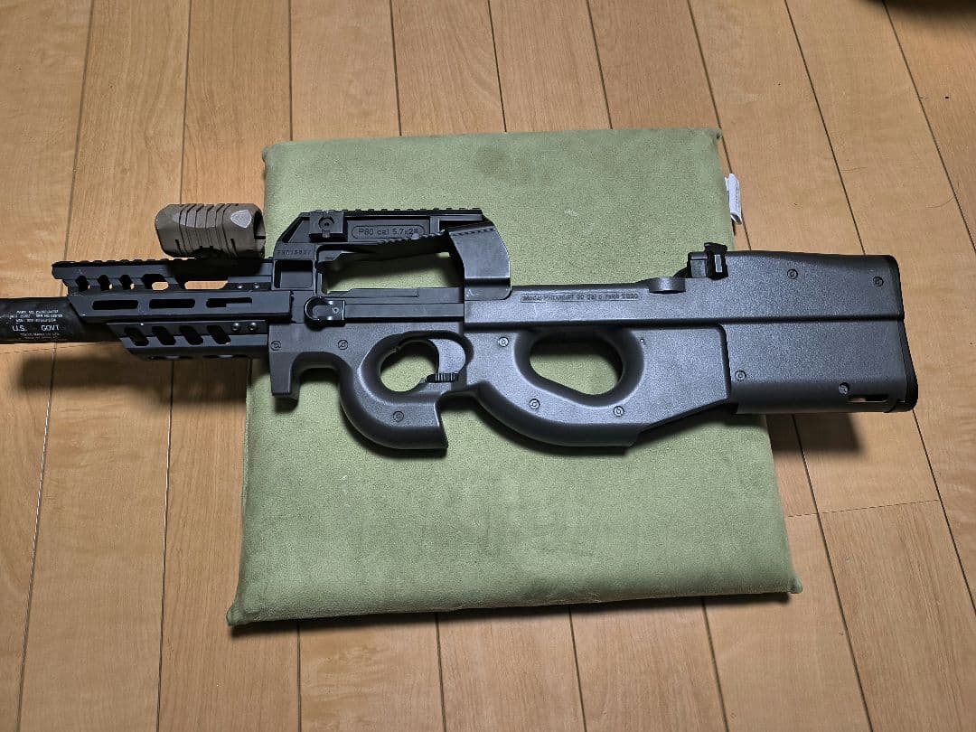 マルイP90、KSCストラックエアガンセット