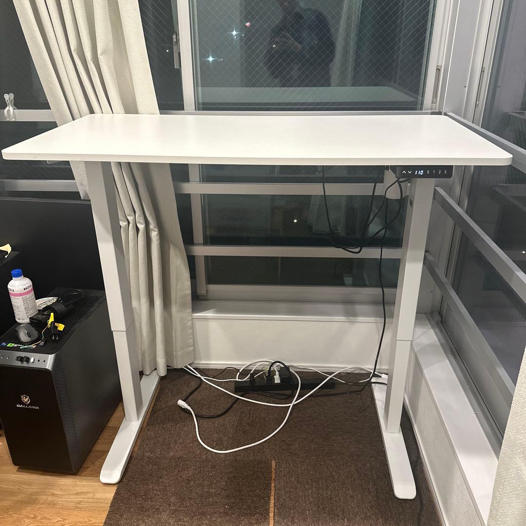 山善　電動昇降デスク　幅120×奥行70 ホワイト