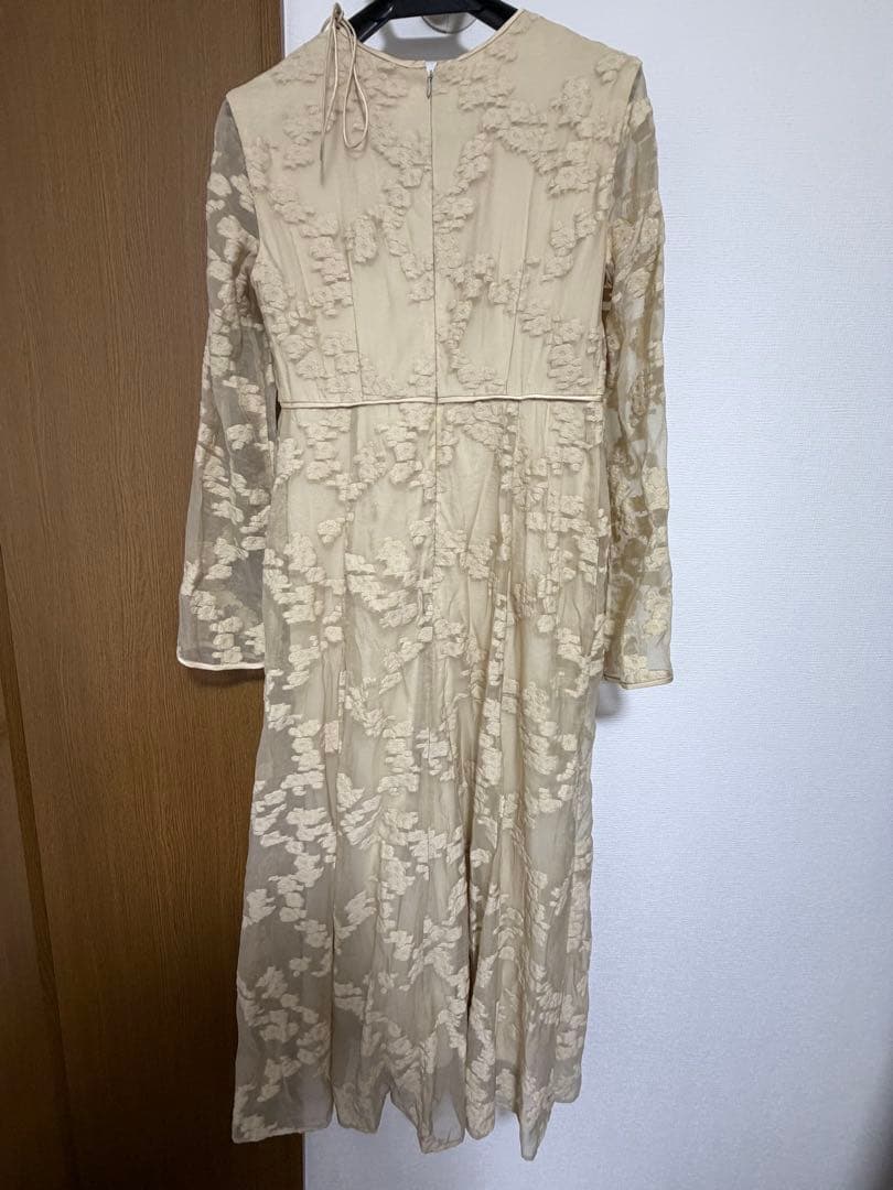 CLANE 花柄刺繍 ロングドレス ベージュ