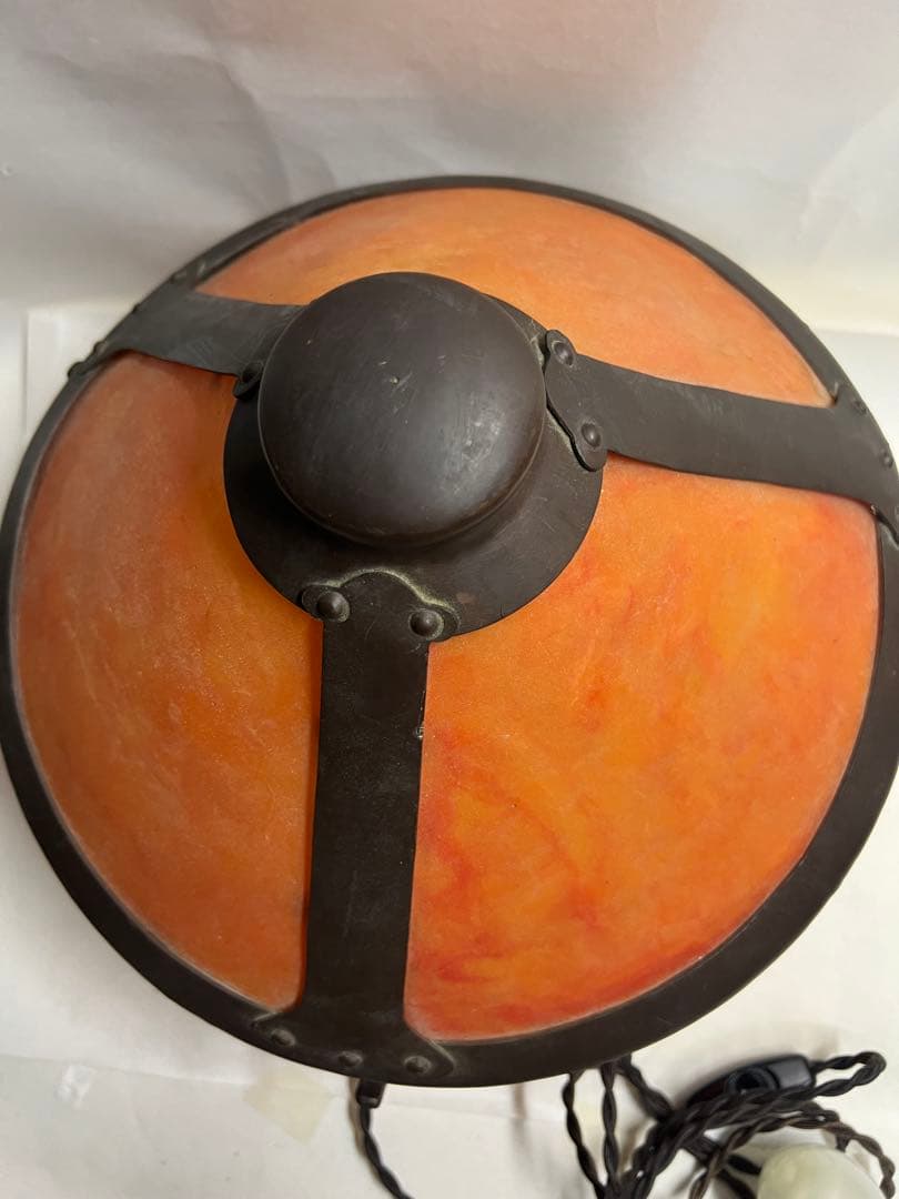 ロッジ•マイカランプ　アーツ&クラフツの金属工芸家ファン•エルブ作