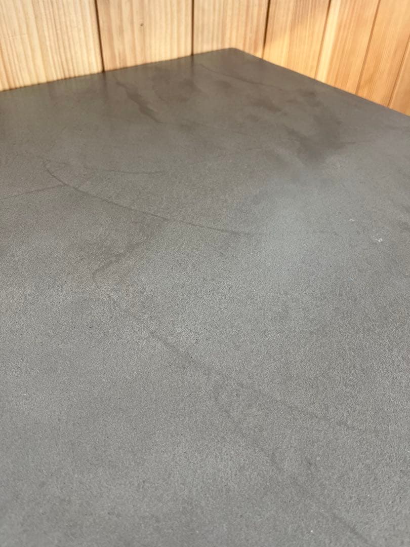 モールテックス ダイニングテーブル 長方形　コンクリート アイアン脚