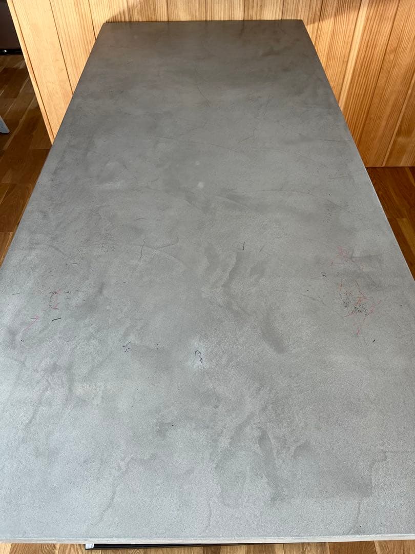 モールテックス ダイニングテーブル 長方形　コンクリート アイアン脚