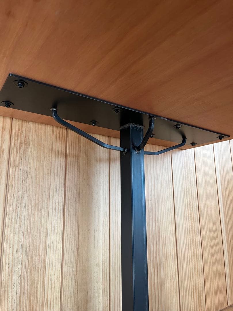 モールテックス ダイニングテーブル 長方形　コンクリート アイアン脚