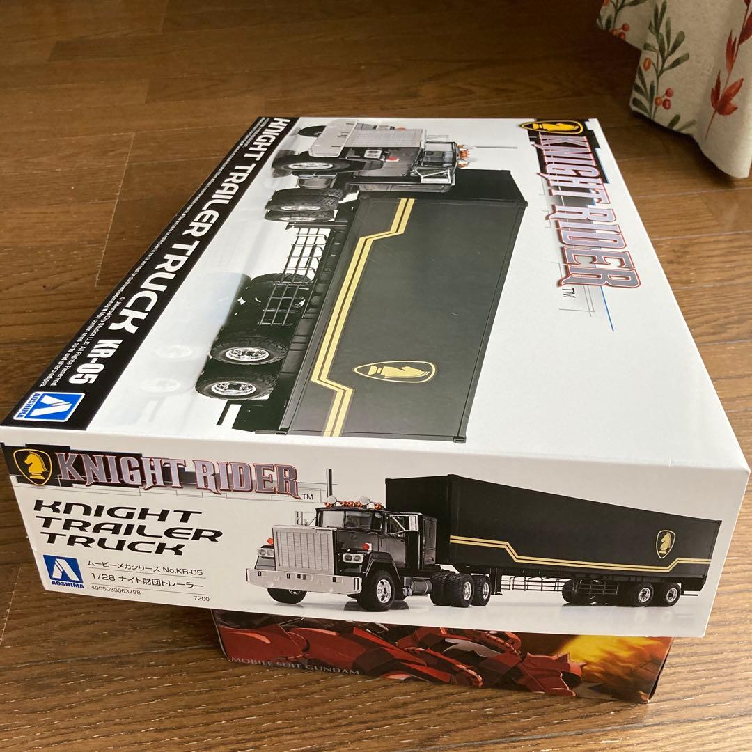 1/28 ナイトライダートレーラー　　 Knight trailer truck