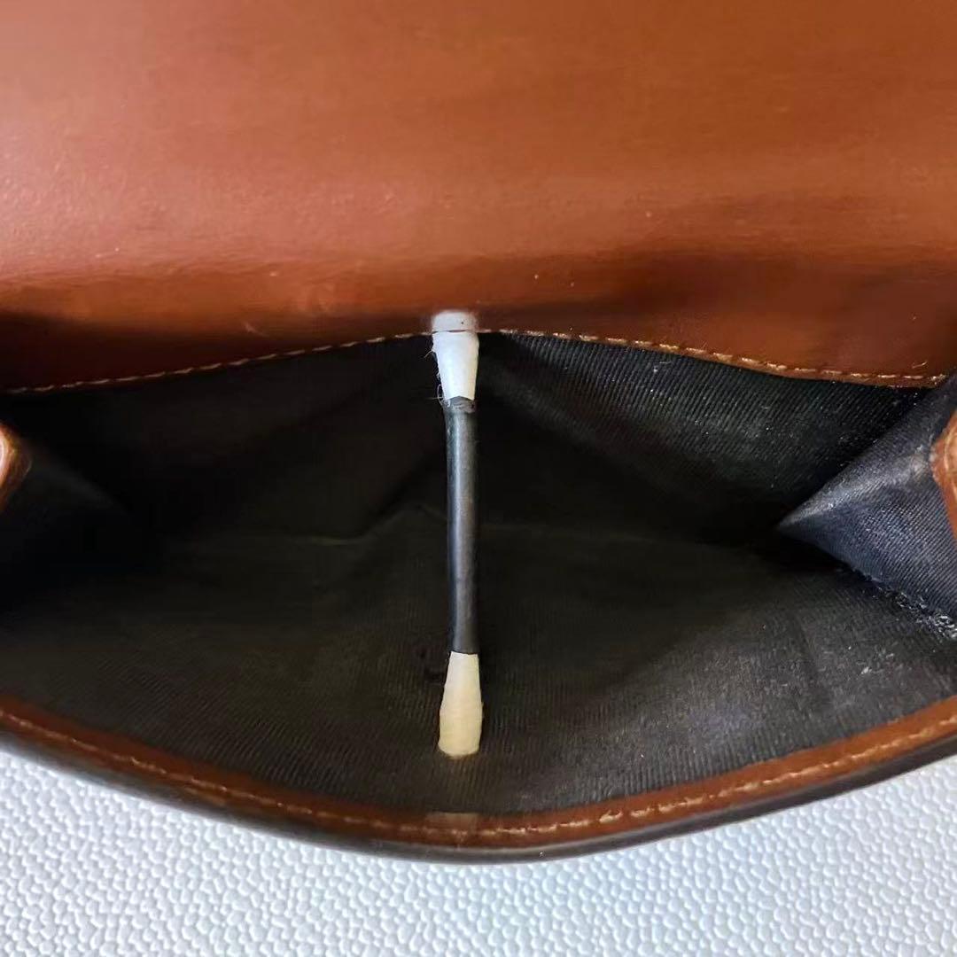 GUCCI グッチ GGスプリーム Wホック PVCレザー 二つ折り財布 美品❣️