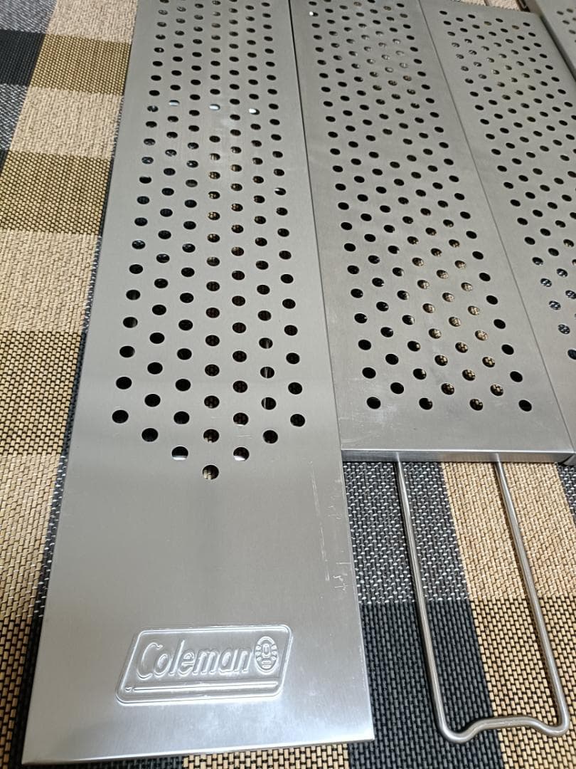 Coleman　ファイアープレイステーブル　コールマン　焚き火