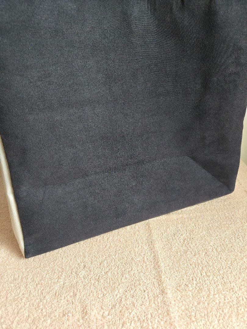 SNAKED LOWS STUDS TOTE BAG スタッズトートバッグ