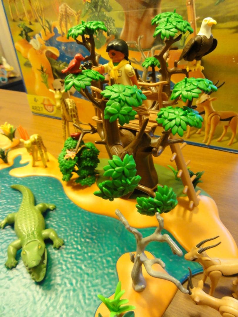 プレイモービル アフリカの野生動物と水場＋動物たち【4827】【3226】