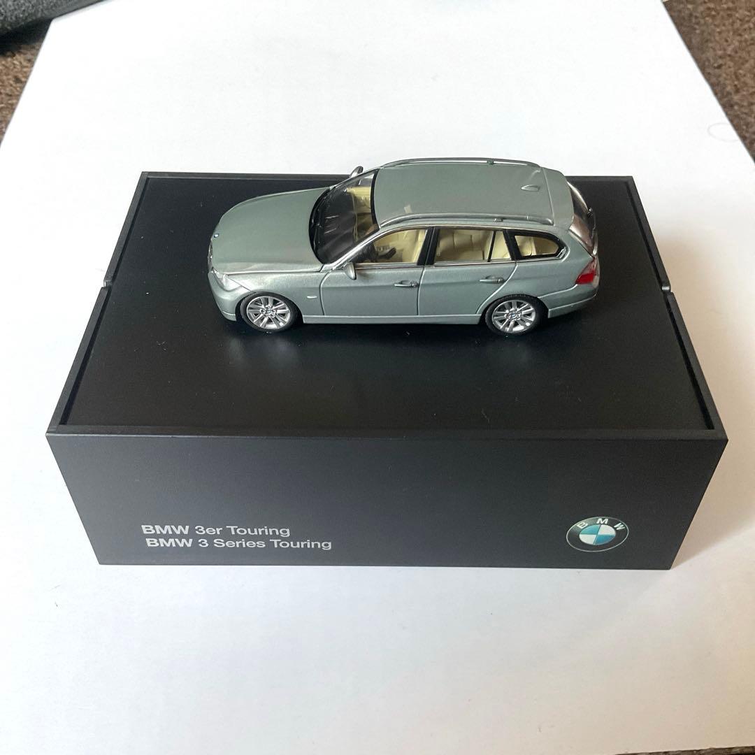 BMW ミニカー 3 Series Touring 1/43 新品未使用