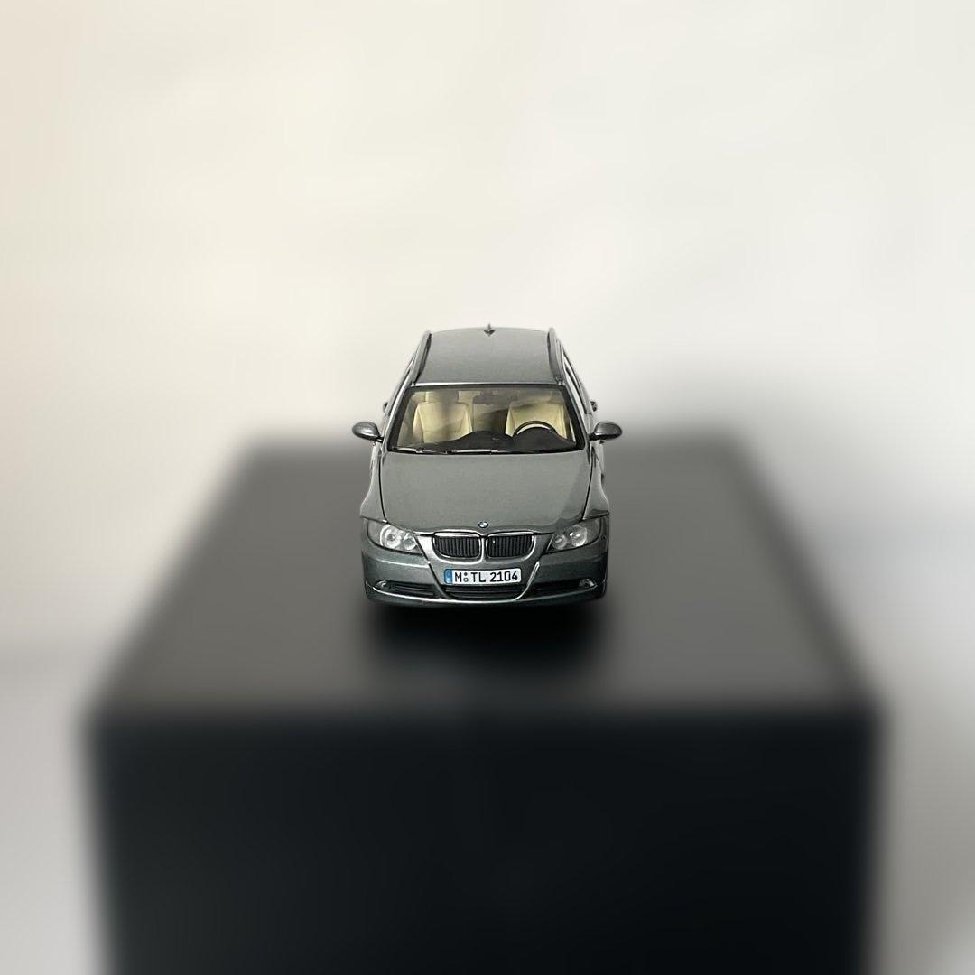 BMW ミニカー 3 Series Touring 1/43 新品未使用