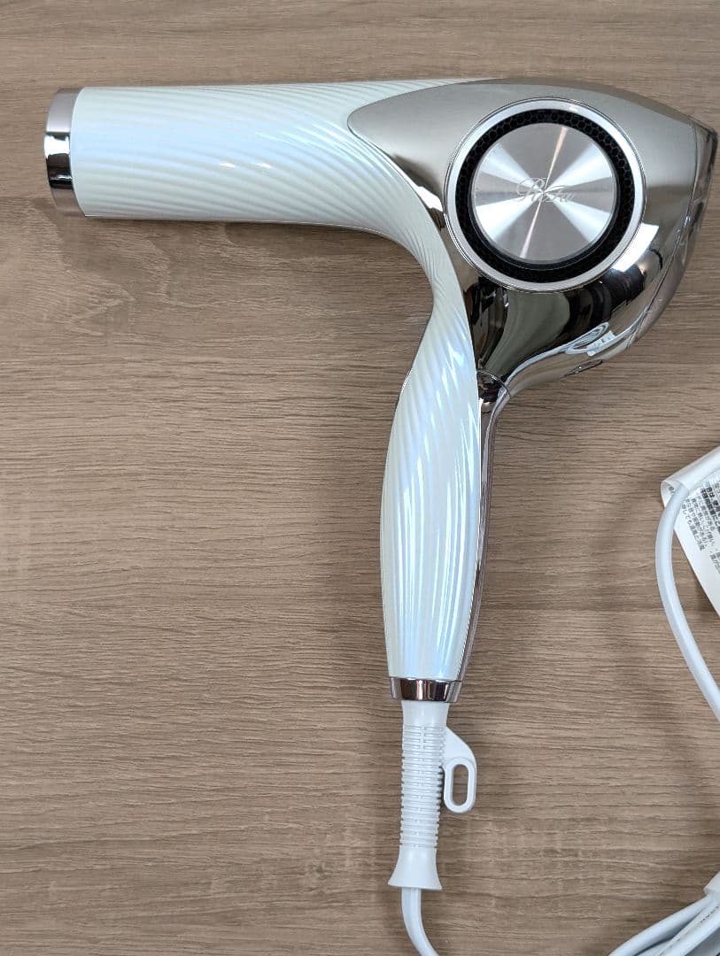 極美品 ReFa リファ ビューテック ドライヤープロ RE-AJ02A 正規品