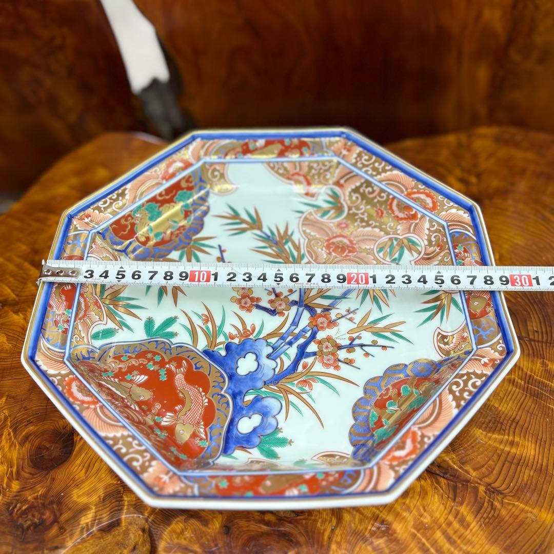 有田焼　波佐見焼　林九郎作　金彩松竹梅 鯉 狛犬絵　八角盛皿　飾り皿　美術品