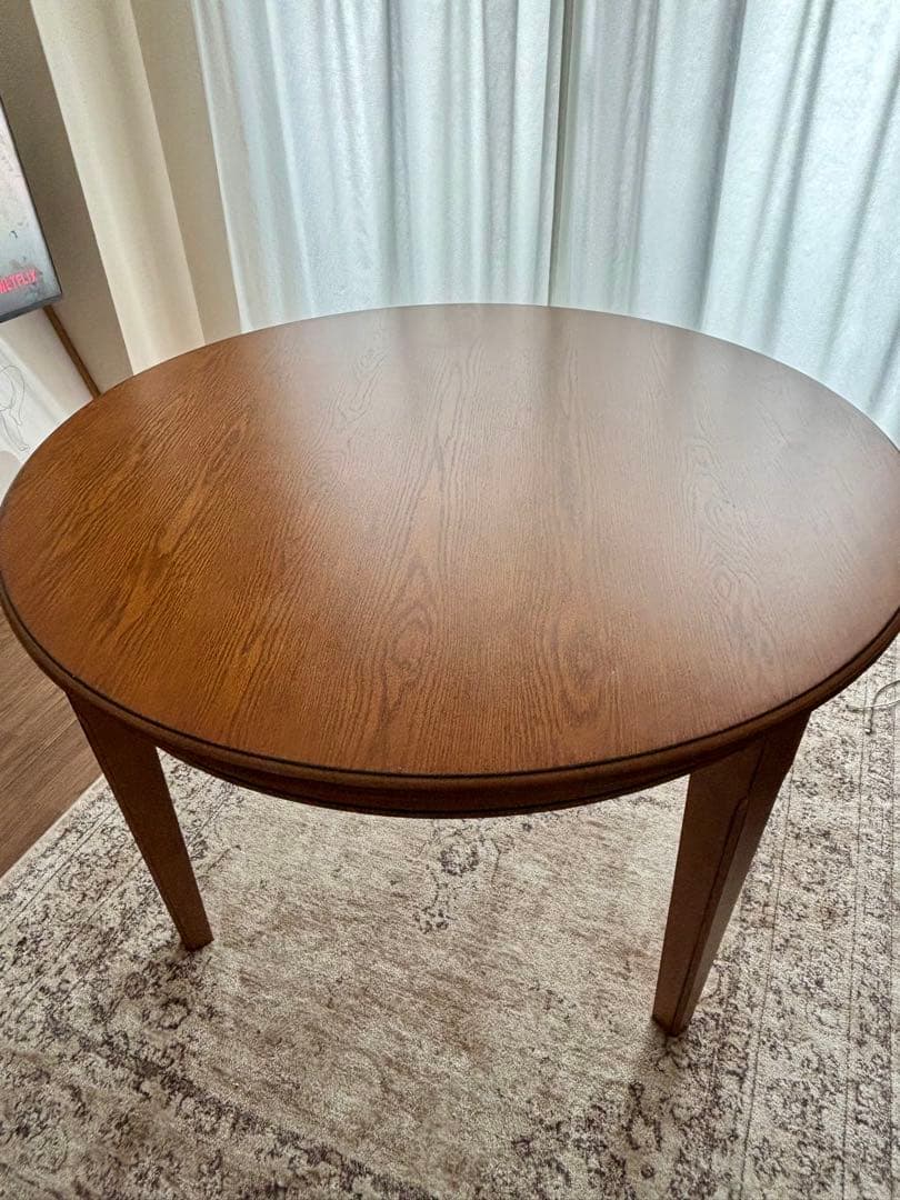 ダイニングテーブル　丸テーブル　ヴィンテージ風