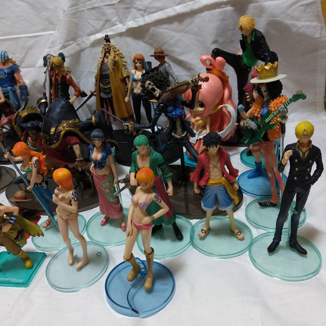 ワンピースフィギュアまとめ売り造形王、DXFなど計36体