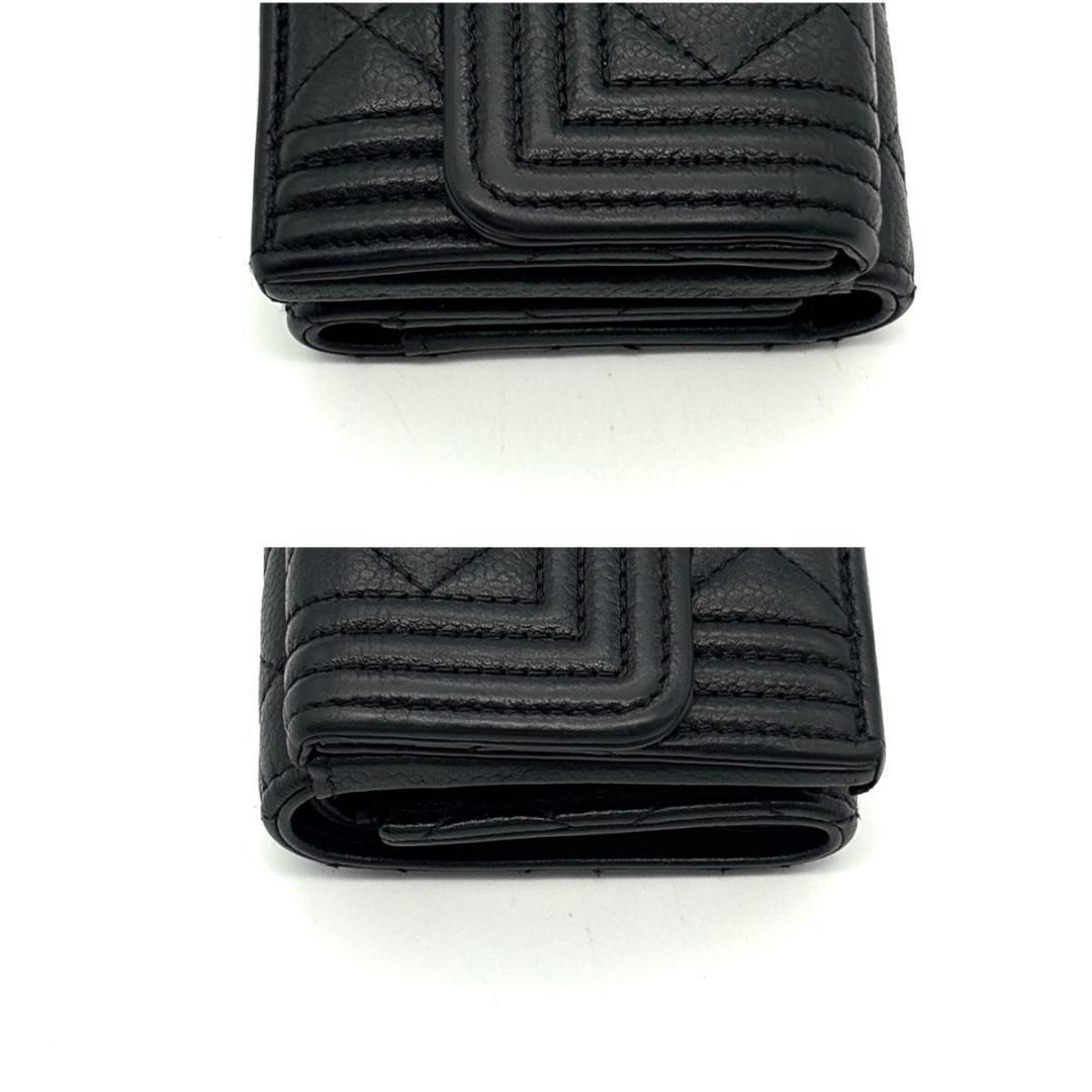 現行◆極美品◆CHANEL ボーイシャネル 三つ折り財布 キャビアスキン 黒