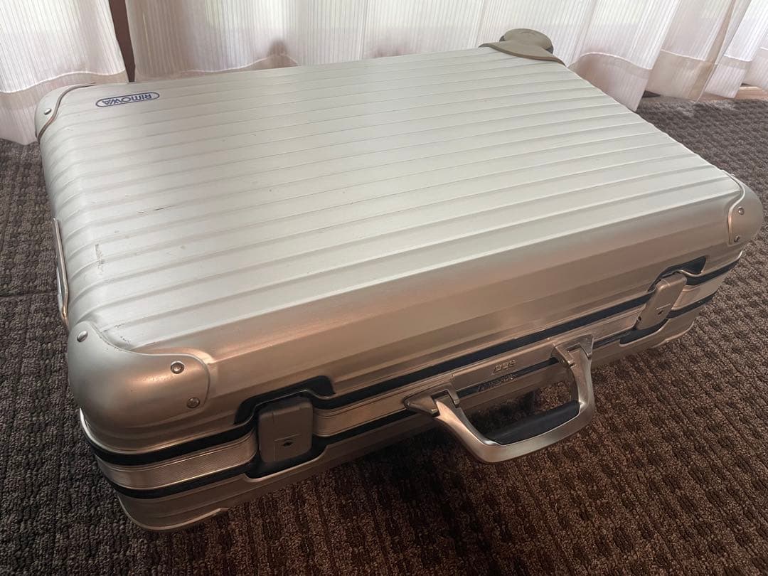 RIMOWA キャリーケース　サイドハンドル　希少　鍵付き