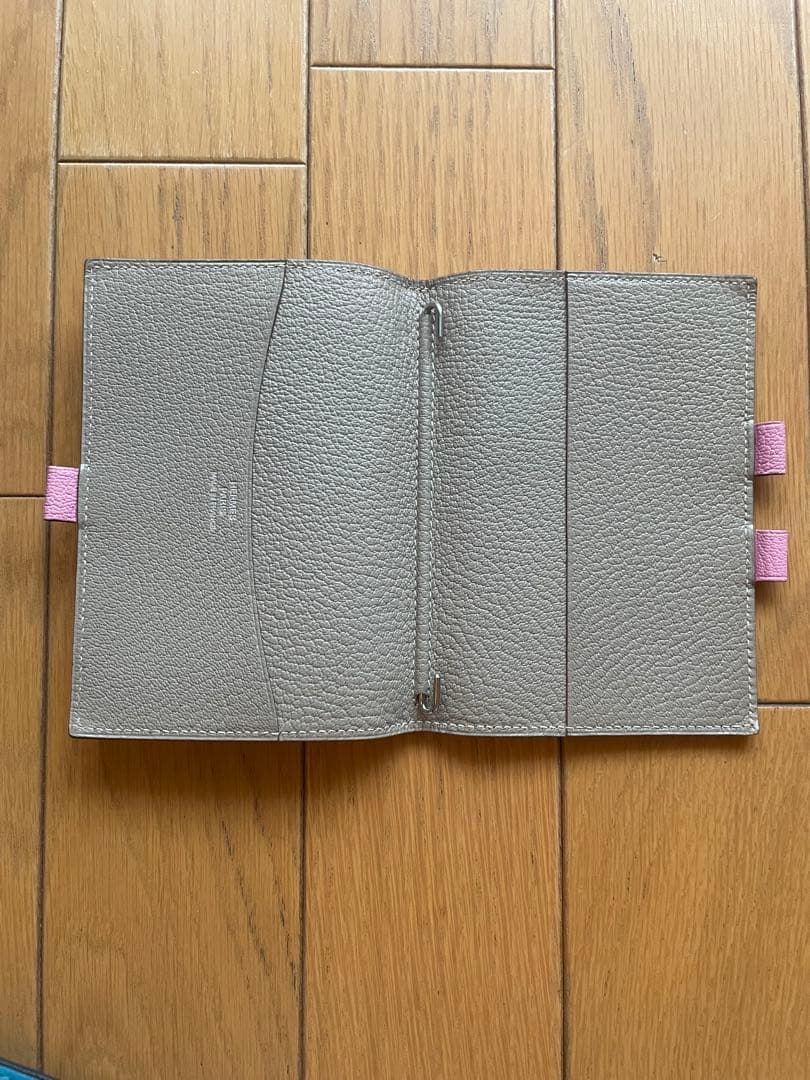 エルメス　パスポートケース ピンクのみ