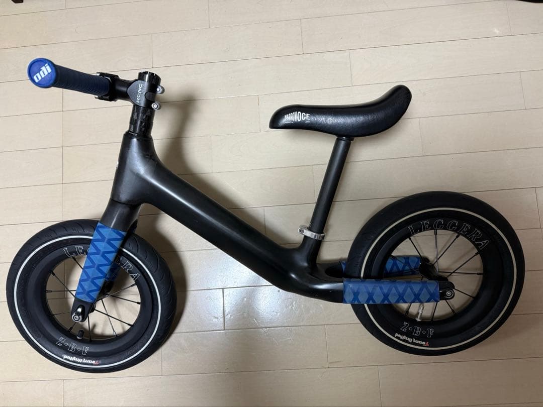 ゼロバイクファクトリー　レジット＆レジェラ完成車