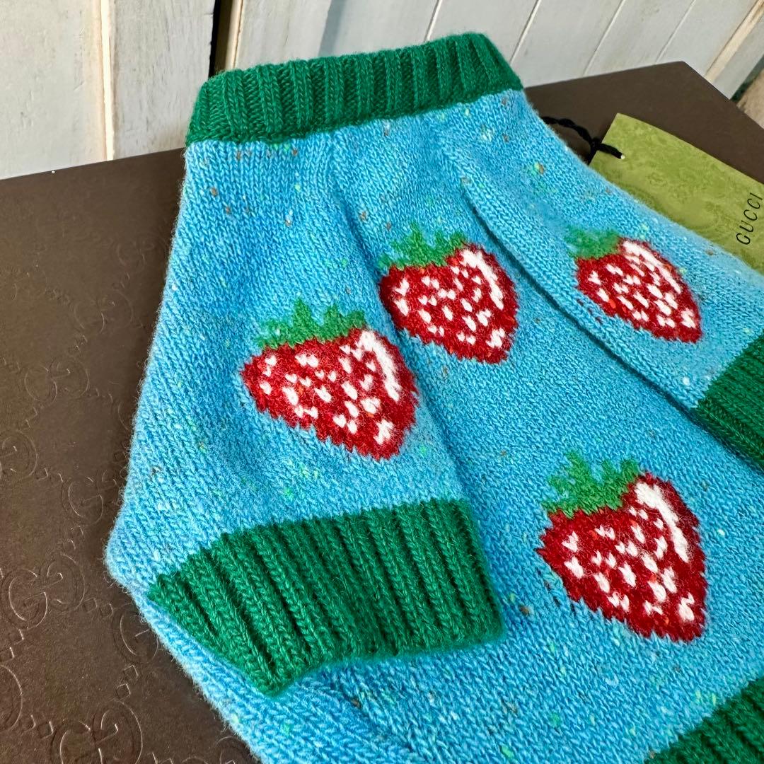 GUCCI グッチ 犬 ペット用 ニット セーター イチゴ柄 XSサイズ