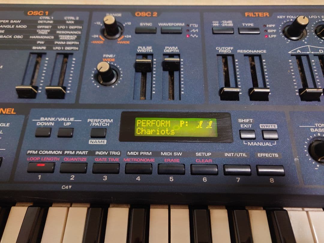 Roland JP-8000 ローランド アナログモデリングシンセサイザー