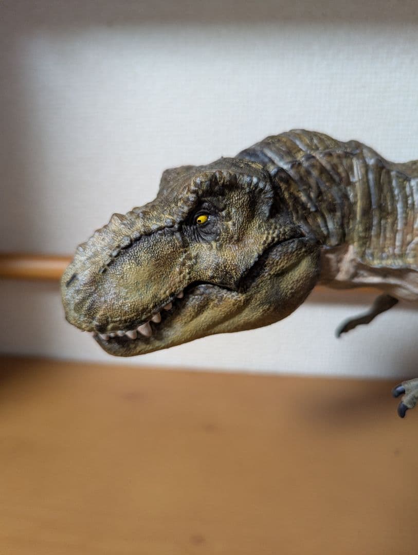 マテル　ティラノサウルスリペイント