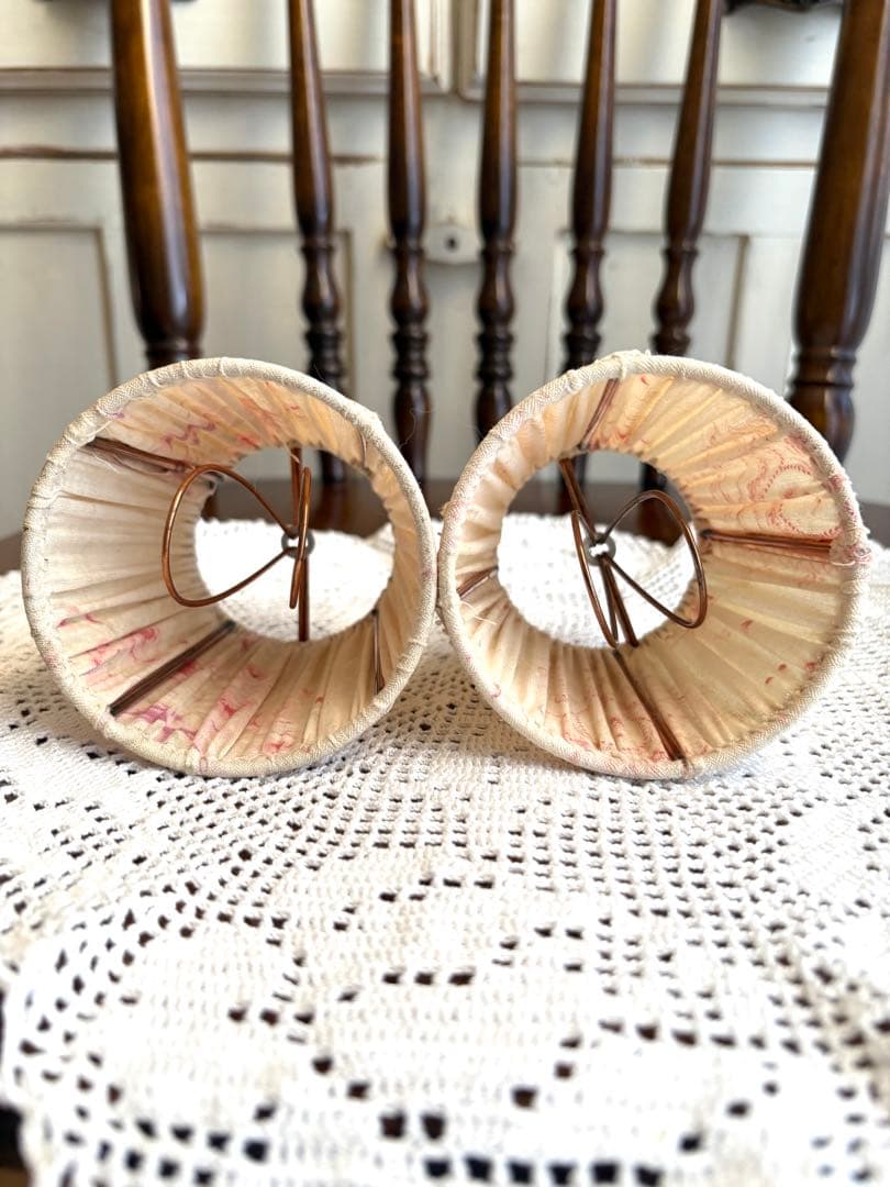 フランスアンティーク　ファブリックプリーツシェード　デザイン&柄違い　2個セット