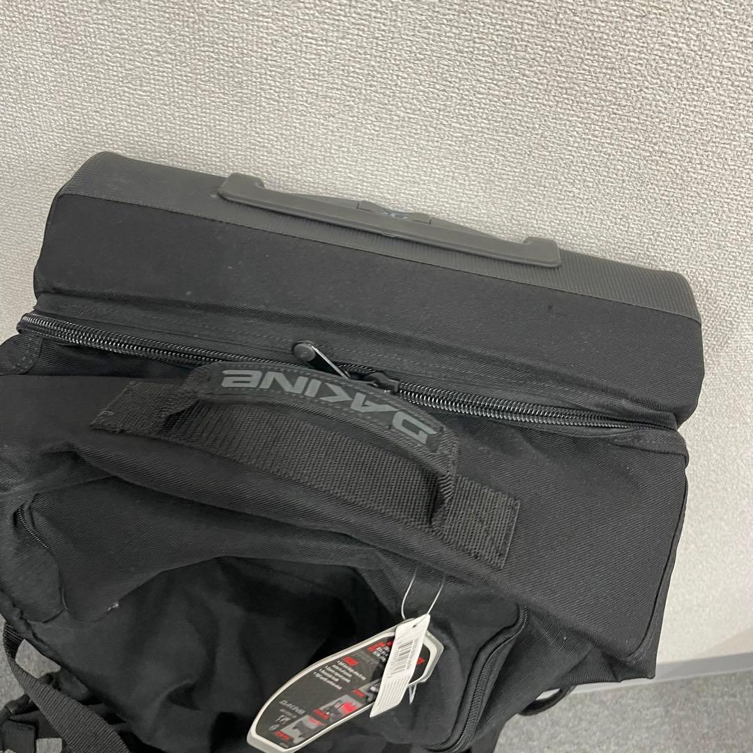 保管品 DAKINE Roller 120L キャリーバッグ