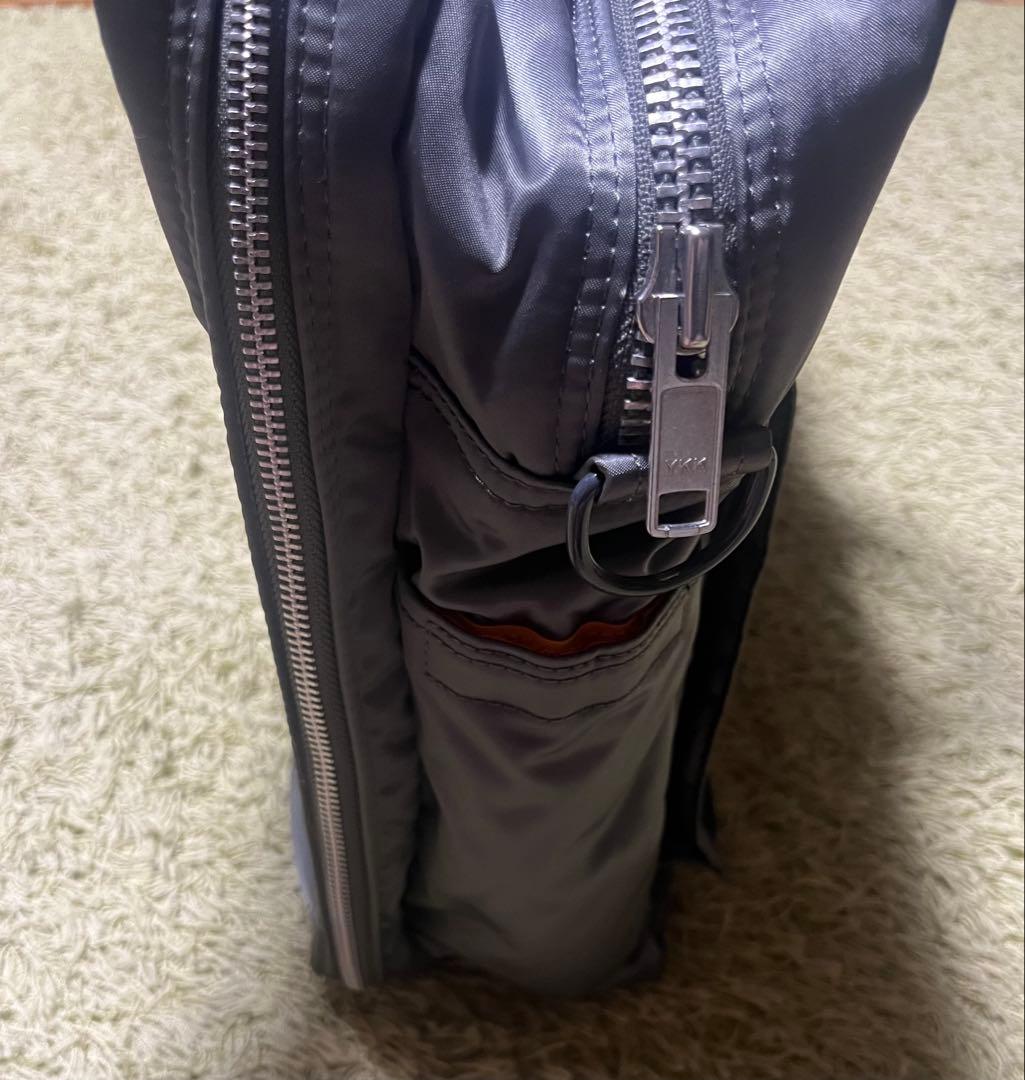 porter tankerシルバーグレー